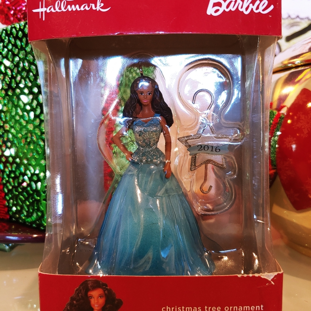 Hallmark Barbie 2016 New In Box Christmas Tree Ornament